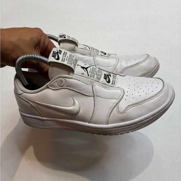 Women’s White Nike Jordan Retro 1 Low Slip On Sneakers Shoes Size 8 Y2K Gym Run - Picture 2 of 7